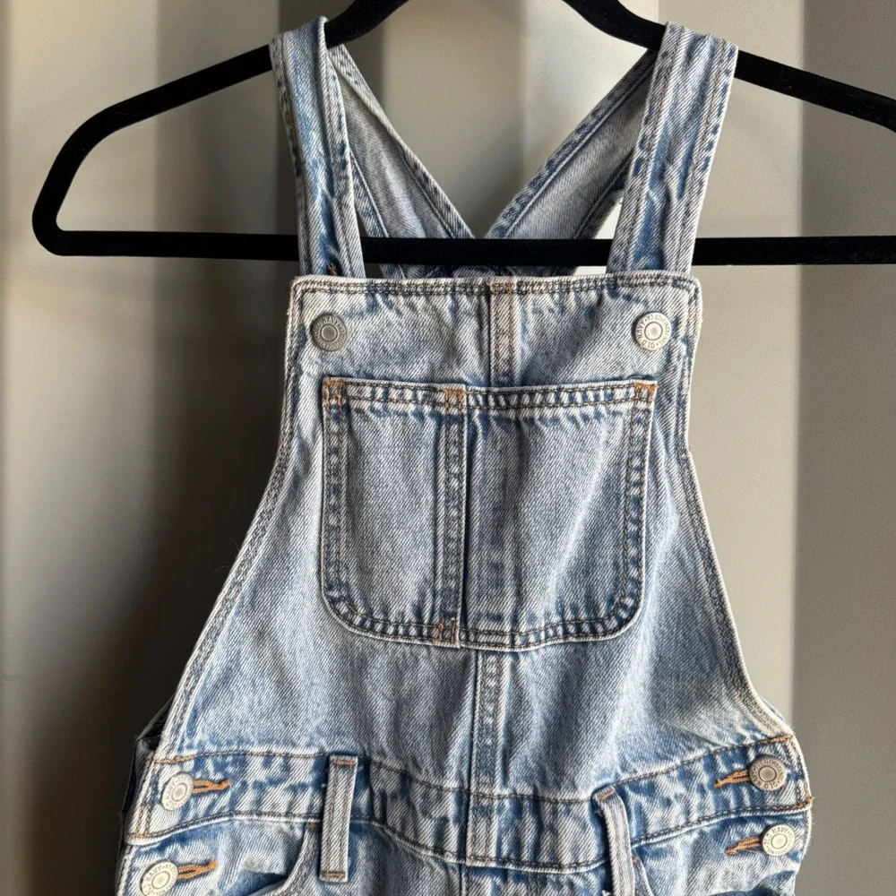 Old Navy Denim Overalls Kids Size M 8 Light Wash Blue 90s Aesthetic Streetwear